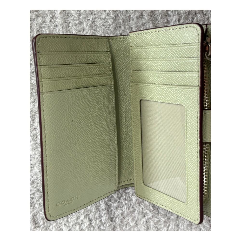 Coach light Green Leather Small Flap Wallet K1880 #76933 - Picture 7 of 10